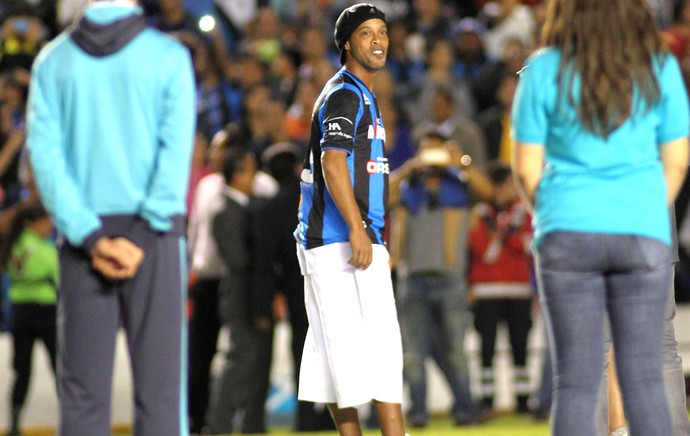 Ronaldinho Gaucho, Queretaro X Puebla (Foto: Agência AFP)