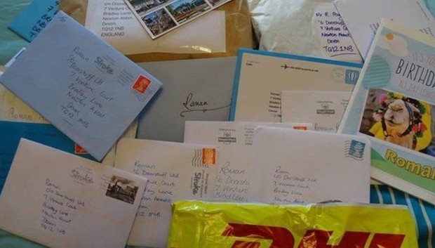 Cartes chegaram de Dubai, Nova Zelndia, Finlndia, Dinamarca, Noruega, Egito e Alemanha (Foto: Arquivo Pessoal) (Foto: Reproduo/Arquivo Pessoal)