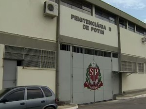 Penitenciária 2 de Potim (Foto: Reprodução/ TV Vanguarda)
