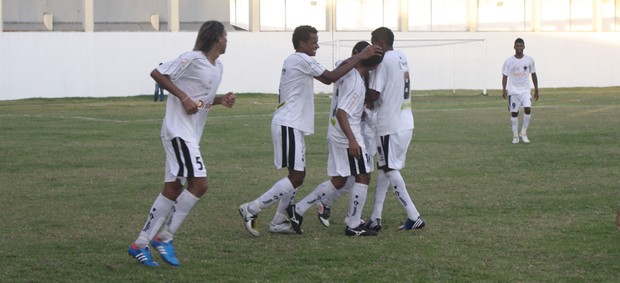 Botafogo x CSP (Foto: Rammom Monte) Botafogo x CSP (Foto: Rammom Monte)