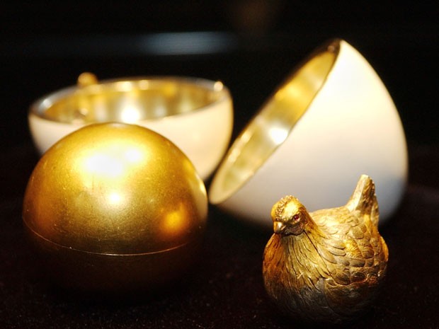 O Ovo de Galinha, primeiro feito por Fabergé (Foto: Stan Honda/AFP)