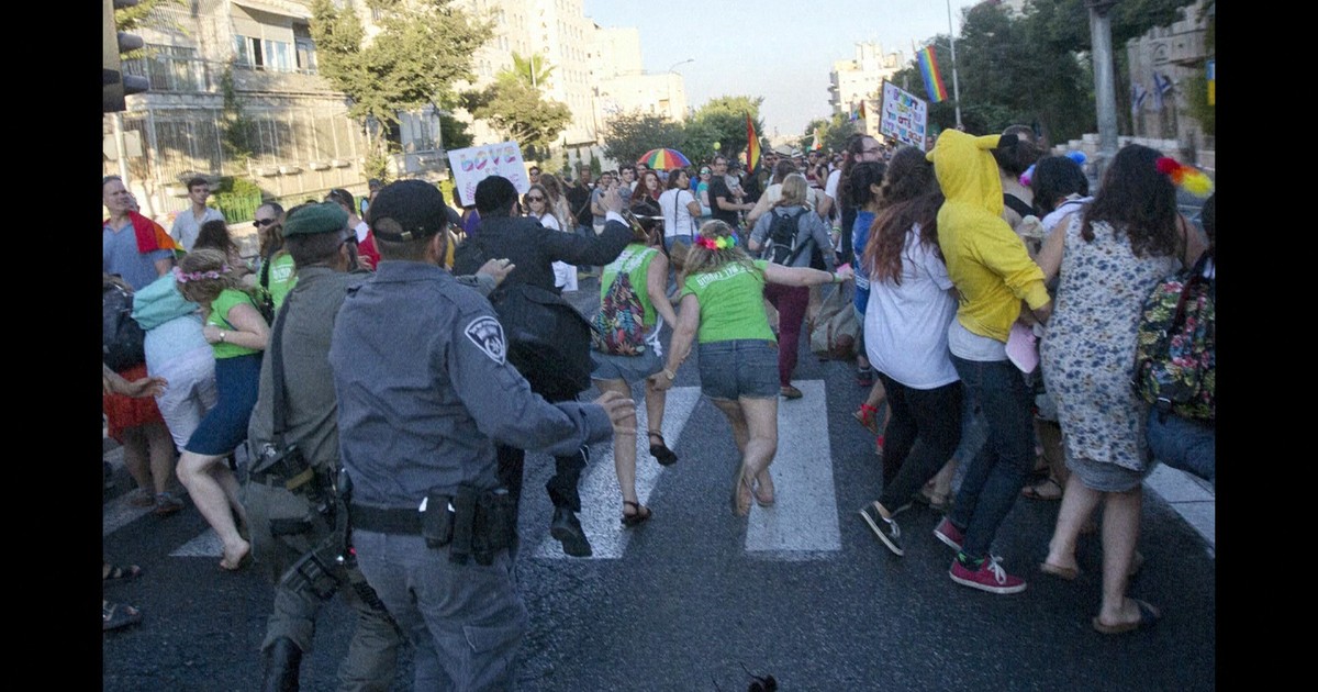 G1 Morre adolescente esfaqueada na Parada Gay de Jerusalém notícias