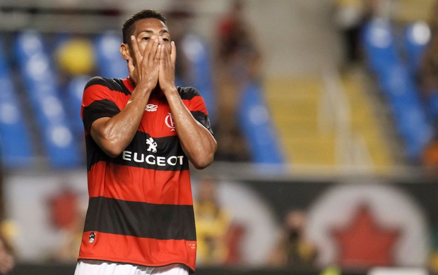 estreia
e vaias (Ide Gomes/Agência Estado)