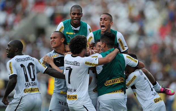 BOTAFOGO VENCE O VASCO POR 
1 A 0 E CONQUISTA O TÍTULO (Fernando Soutello/AGIF)