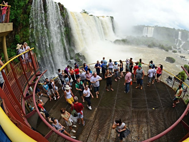Visitas de 2012 nas Cataratas do Iguaçu superaram em 10% os números de 2011 (Foto: Marcos Labanca / Divulgação)