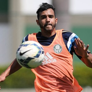 Sem Wesley, Dorival mantém Mouche e volta a usar Henrique no Verdão