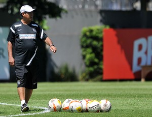 Muricy Ramalho treino Santos (Foto: Ivan Storti / Divulgação Santos FC)