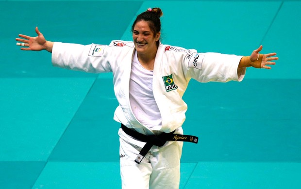 Mayra Aguiar Mundial de judô Bronze (Foto: Agência Reuters)
