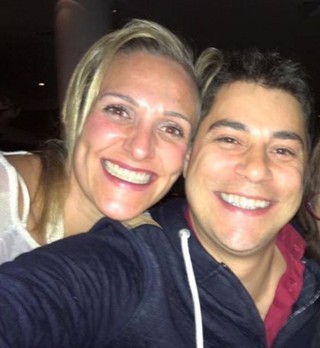Evaristo Costa com a mulher, Amália Stringhini (Foto: Reprodução/Facebook)