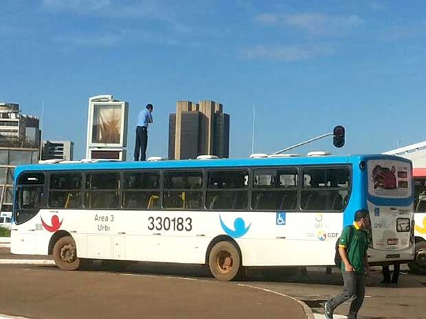 G Rodovi Rios Fecham Acessos Do Terminal Do Plano Piloto Em