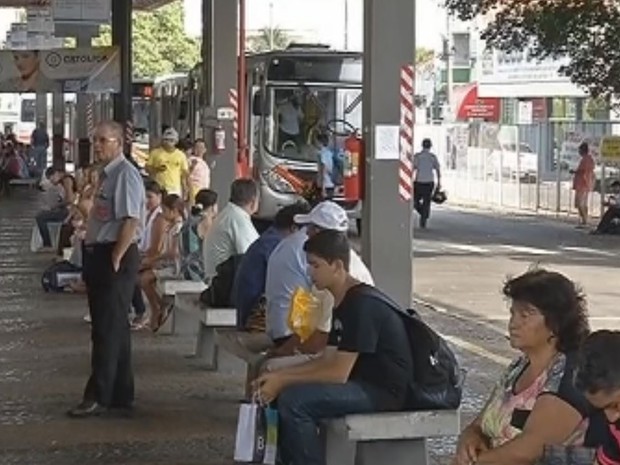 G1 Marília tem segundo aumento de passagem de ônibus em um ano