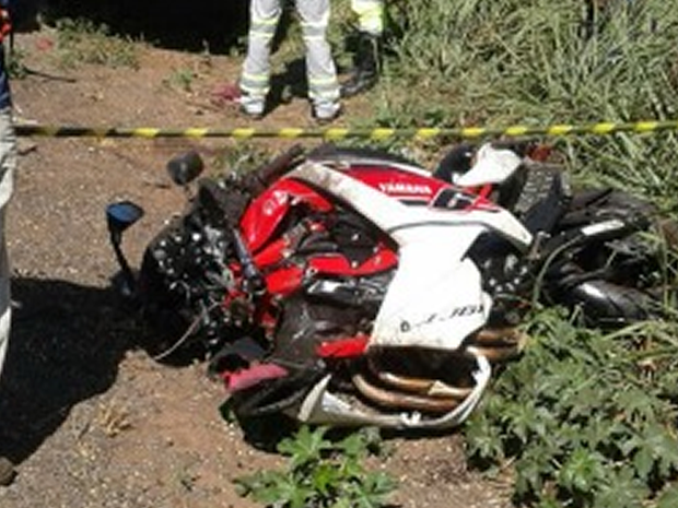 Motociclista tinha 63 anos de idade e morreu no local, segundo a PRF (Foto: Divulgação/PRF-MT)