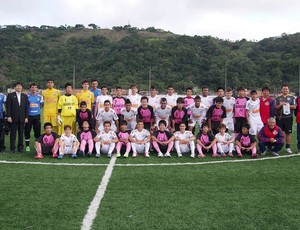 Delegação japonesa de futebol visita o CT Rei Pelé, em Santos (Foto: Divulgação / Santos FC)