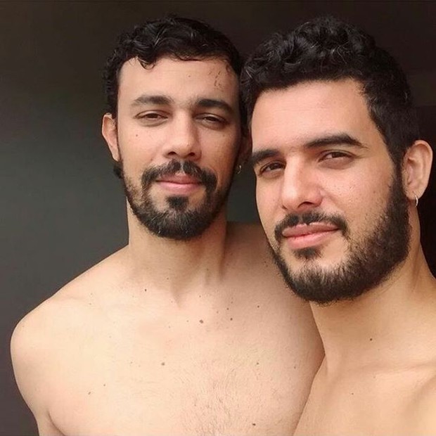 Alexey Martinez e Leo Santana em foto postada na web (Foto: Reprodução/Instagram)