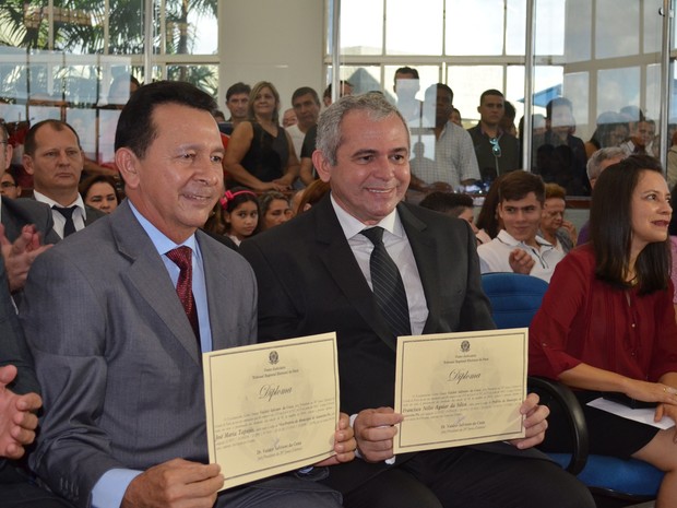 Prefeito eleito, Nélio Aguiar (DEM) e o vice-prefeito eleito, José Maria Tapajós (PR) (Foto: Adonias Silva/G1)