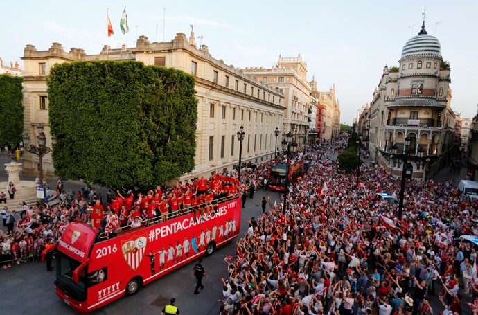 Sevilla Festa Liga Europa (Foto: Reuters)