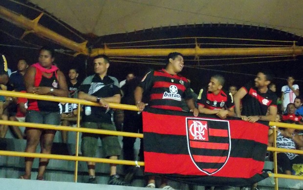 Torcida do Flamengo, na Taça São Luís (Foto: Bruno Alves/Globoesporte.com)