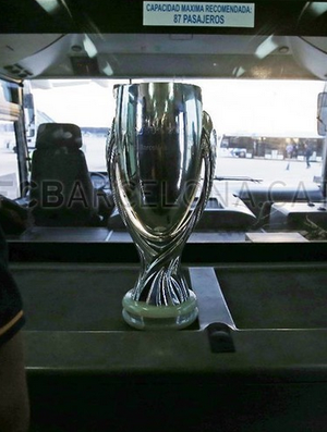 Taça Supercopa da Europa (Foto: Miguel Ruiz / Barcelona)