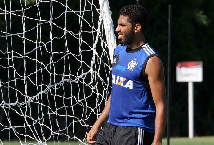 Wallace treino Flamengo (Foto: Marcio Mercante / Agência Estado)