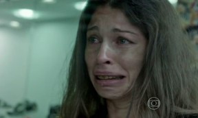 Grazi Massafera como Larissa na novela Verdades Secretas (Foto: Reprodução Globo)