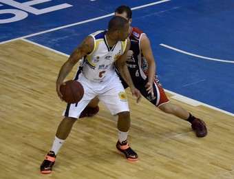 São José Basquete x Limeira NBB (Foto: Arthur Marega Filho/ São José Basquete)