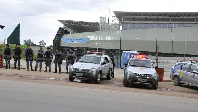 Policiamento na Arena Pantanal visita de Jêromé Valcke (Foto: Ana Cláudia Guimarães)