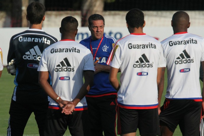 Luxemburgo comanda treino no Flamengo (Foto: Gilvan de Souza/Flamengo)