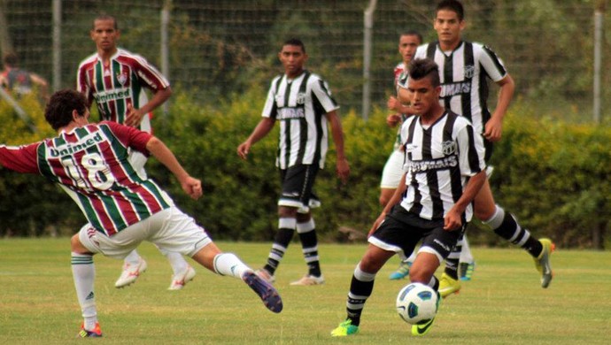 Giovane Cunha ficou conhecido como Neymar do CearÃ¡ (Foto: DivulgaÃÂ§Ã£o/Pensador Futebol)