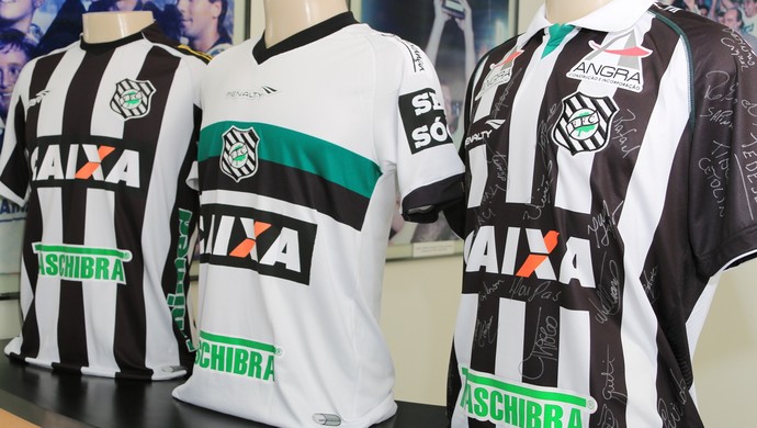 Camisa figueirense uniforme (Foto: Luiz Henrique / Figueirense FC)