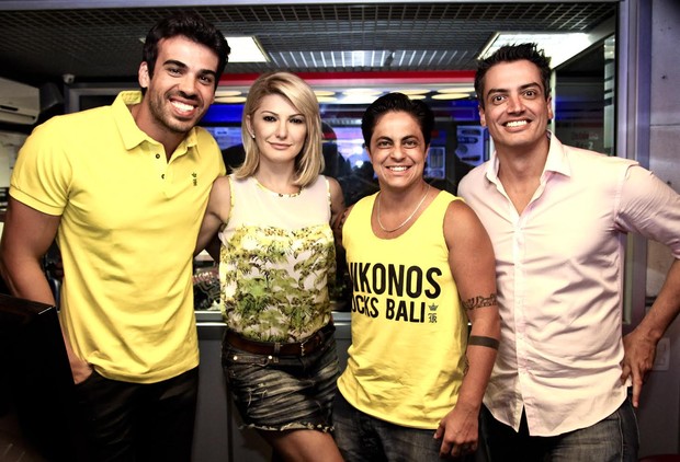 Dedé, Antônia Fontenelle, Thammy Miranda e Leo Dias (Foto: Rodolfo Viana/FM O Dia - Divulgação)