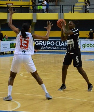 Sampaio Corrêa aproveita desgaste e vence Corinthians/Americana na Liga