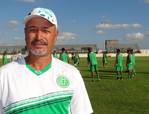 América-PE - técnico Paulo Júnior (Foto: Elton de Castro / GloboEsporte.com)