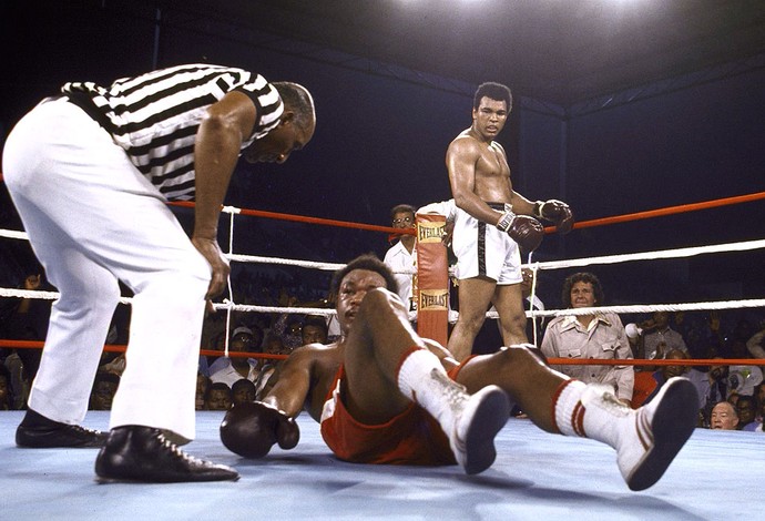 Muhammad Ali na luta contra George Foreman (Foto: Getty Images)