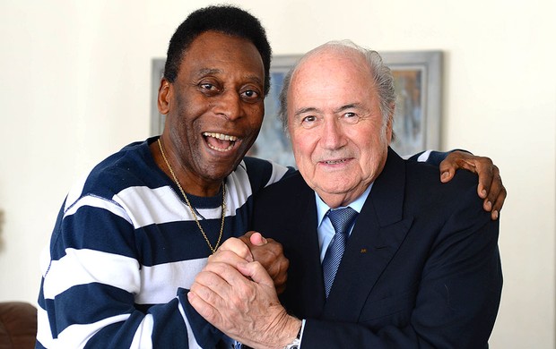 Pel&eacute; e Blatter encontro (Foto: Divulga&ccedil;&atilde;o / FIFA.com)