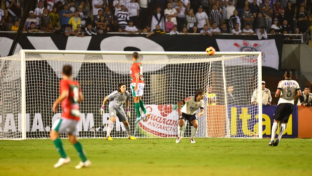 Corinthians e Portuguesa (Foto: Marcos Ribolli) Corinthians e Portuguesa (Foto: Marcos Ribolli)