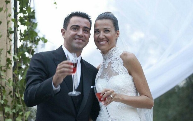 Xavi se casa na Espanha (Foto: Reprodução / Mundo Deportivo)