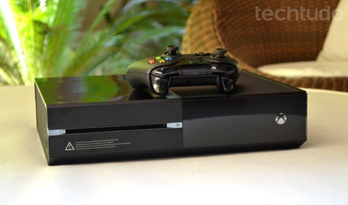 Muitos grandes sucessos do Xbox 360 podem ser jogados no Xbox One via retrocompatibilidade (Foto: Luciana Maline/TechTudo)