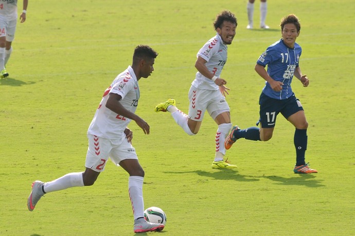 Longe do Brasil, Rodrigo Tiuí atuou por dois anos no Fukushima United, do Japão (Foto: Arquivo Pessoal Tiuí)