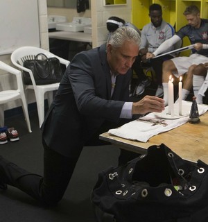 Tite não descarta mais perdas no Timão: 