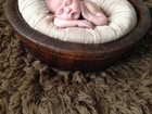 Rosie O'Donnel publica fotos fofas da filha recém-nascida