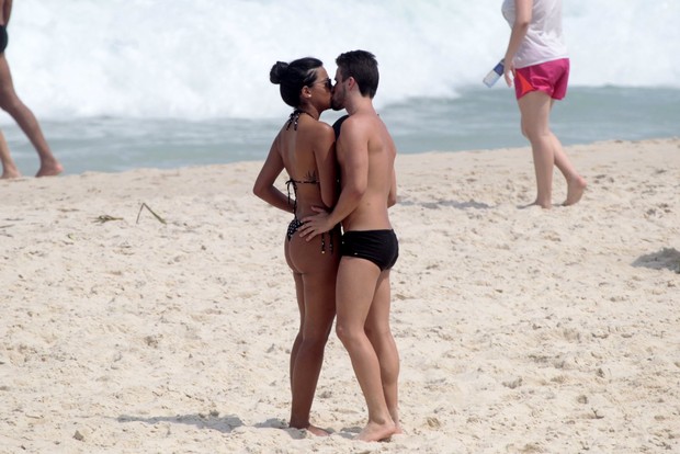 Talita e Rafael  (Foto:  Wallace Barbosa/AgNews)