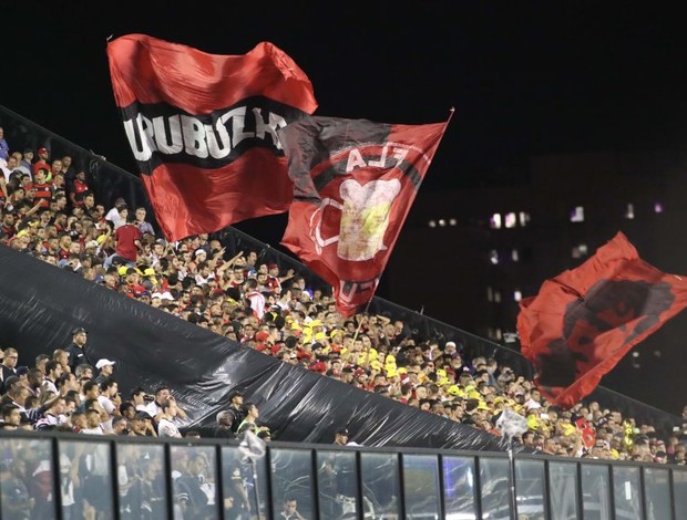 Torcida Vasco x Flamengo São Januário