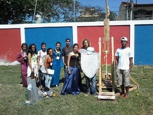 Projeto didático dá oportunidade para experimentos dos alunos (Foto: Divulgação/Prefeitura de Búzios)