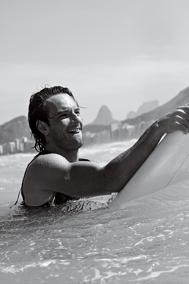 Rodrigo Santoro para a revista Bodytech Experience (Foto: Christian Gaul/Divulgação)