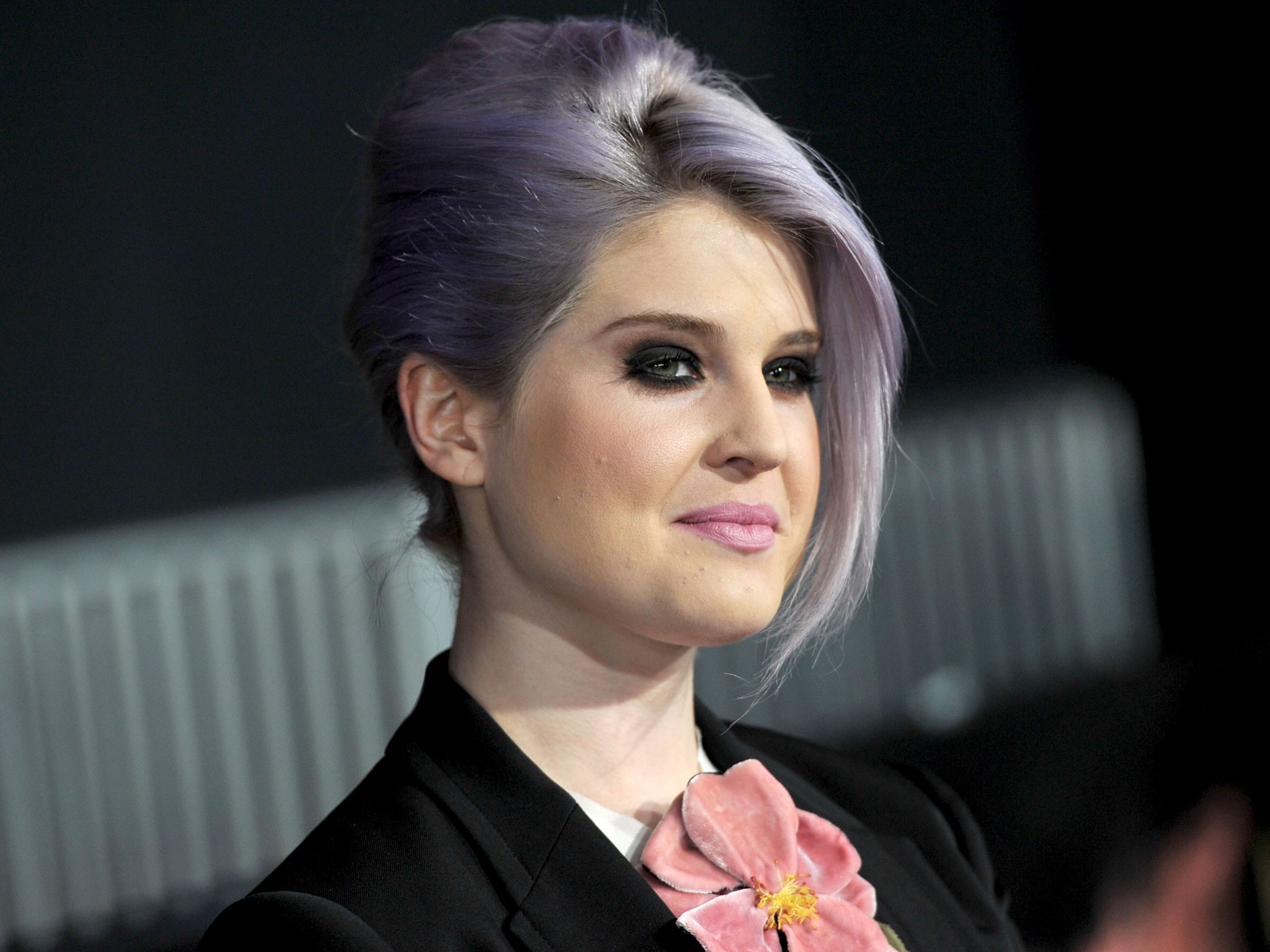 Kelly Osbourne não se daria bem com os fãs do pai. (Foto: Divulgação)