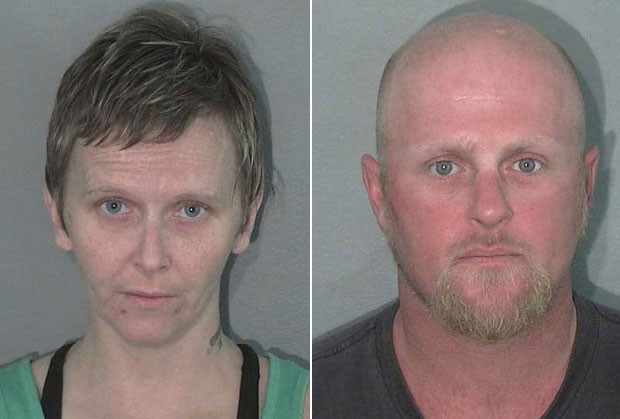 Janet Driggers e Michael Harvey foram presos ao se agredirem com pinças (Foto: Sumter County sheriff’s)