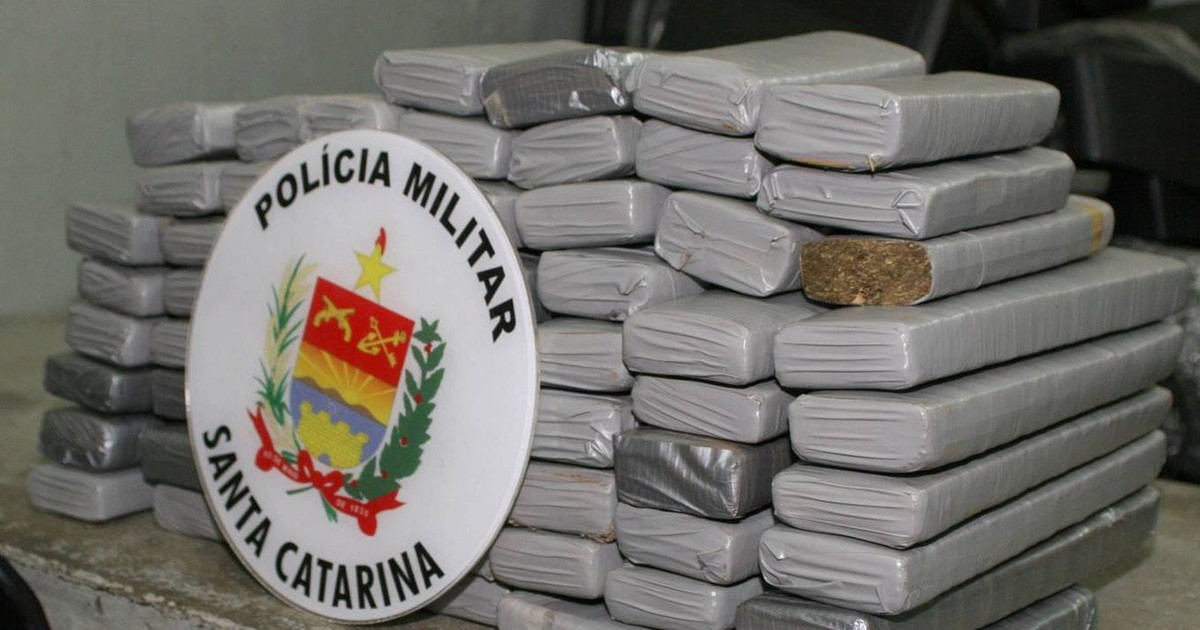 G Pm Apreende Kg De Maconha Em Resid Ncia Mulheres E Menores