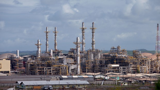 Gasolina Em Refinaria Privatizada Na Ba Custa Mais Que A Da