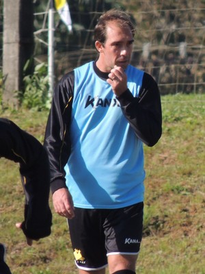 Paulo Baier meia Criciúma (Foto: João Lucas Cardoso)