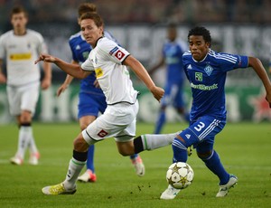 Luuk de Jong e Betão Dynamo Kiev (Foto: AFP)